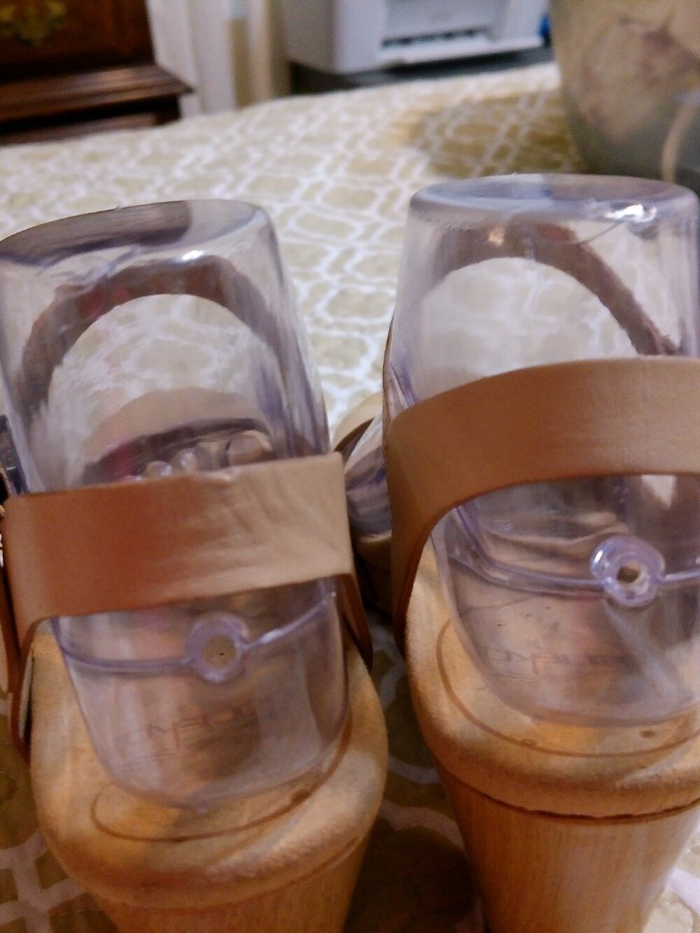 DANSKO TAN SANDALS SIZE 38 GREAT CONDITION - Picture 3 of 8